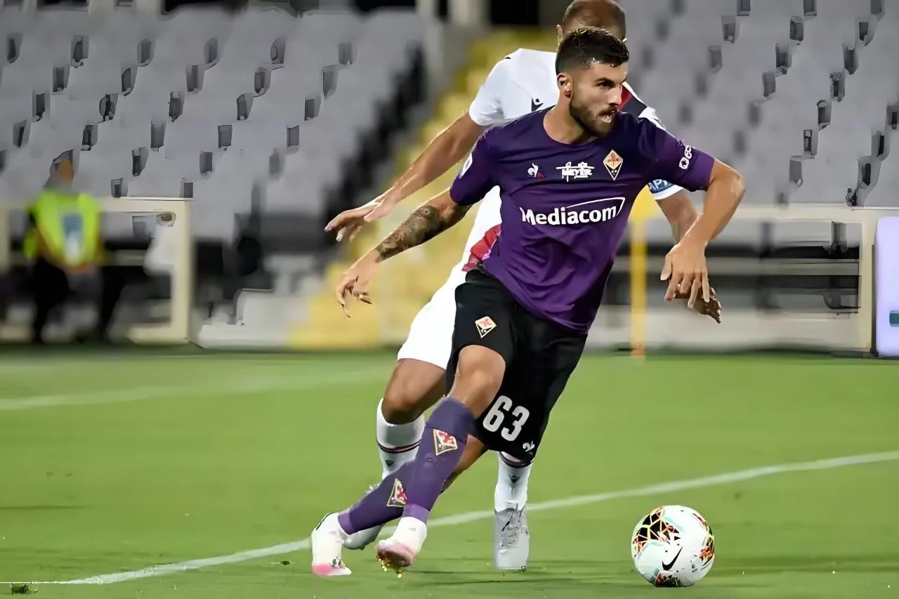 关于佛罗伦萨在意大利联赛中掀起胜利狂潮的信息 关于佛罗伦萨在意大利联赛中掀起胜利狂潮的信息