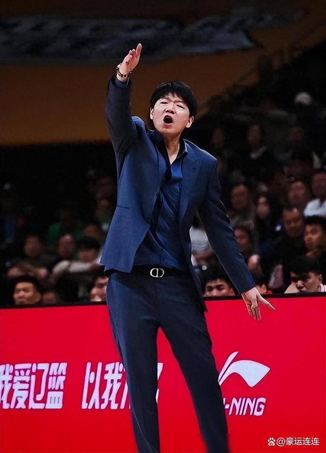 包含球队换帅风波不断,对战绩影响尚不明确的词条 包含球队换帅风波不断,对战绩影响尚不明确的词条