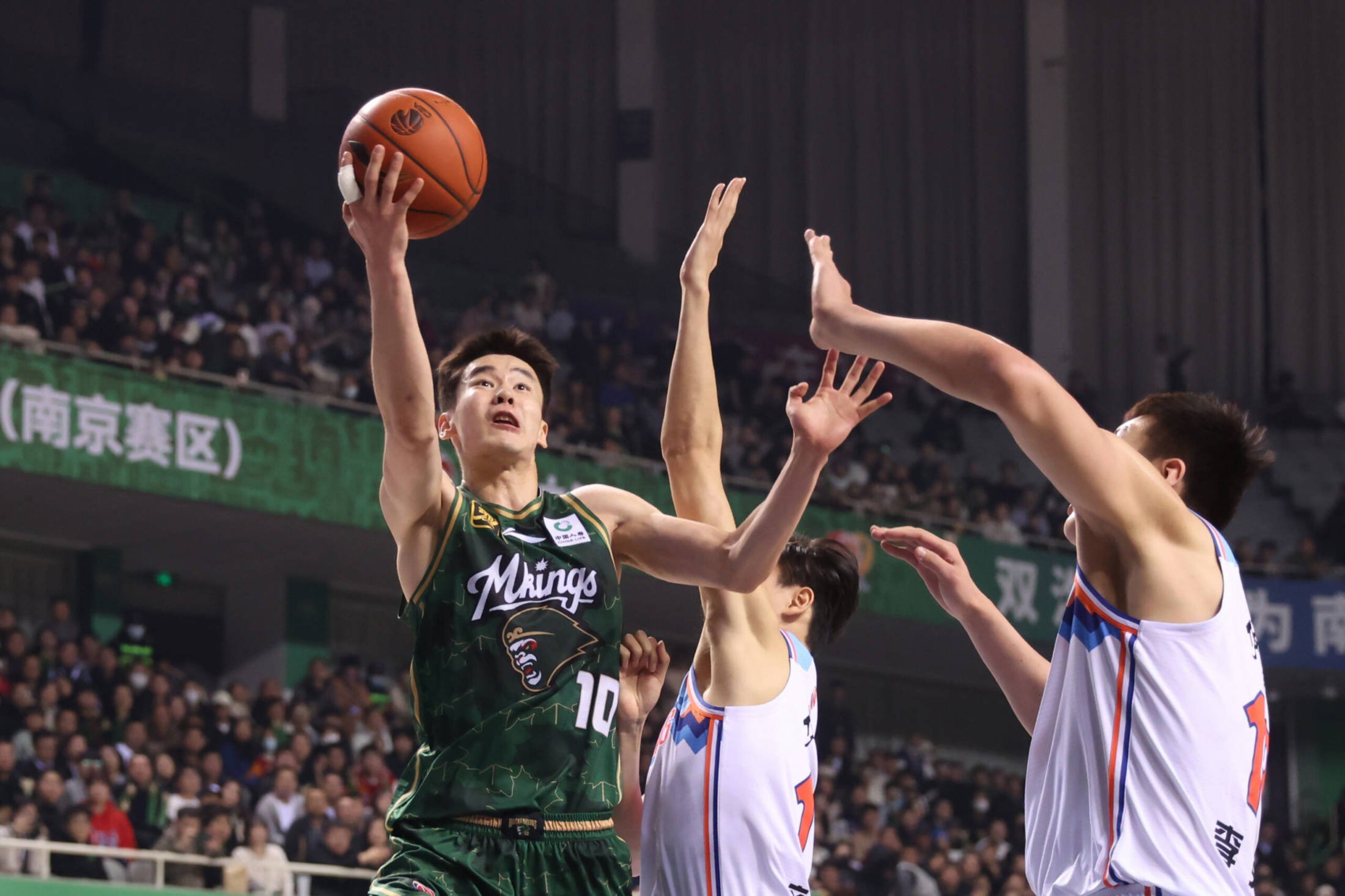 体育风云:辽宁男篮取得联赛胜利 体育风云:辽宁男篮取得联赛胜利