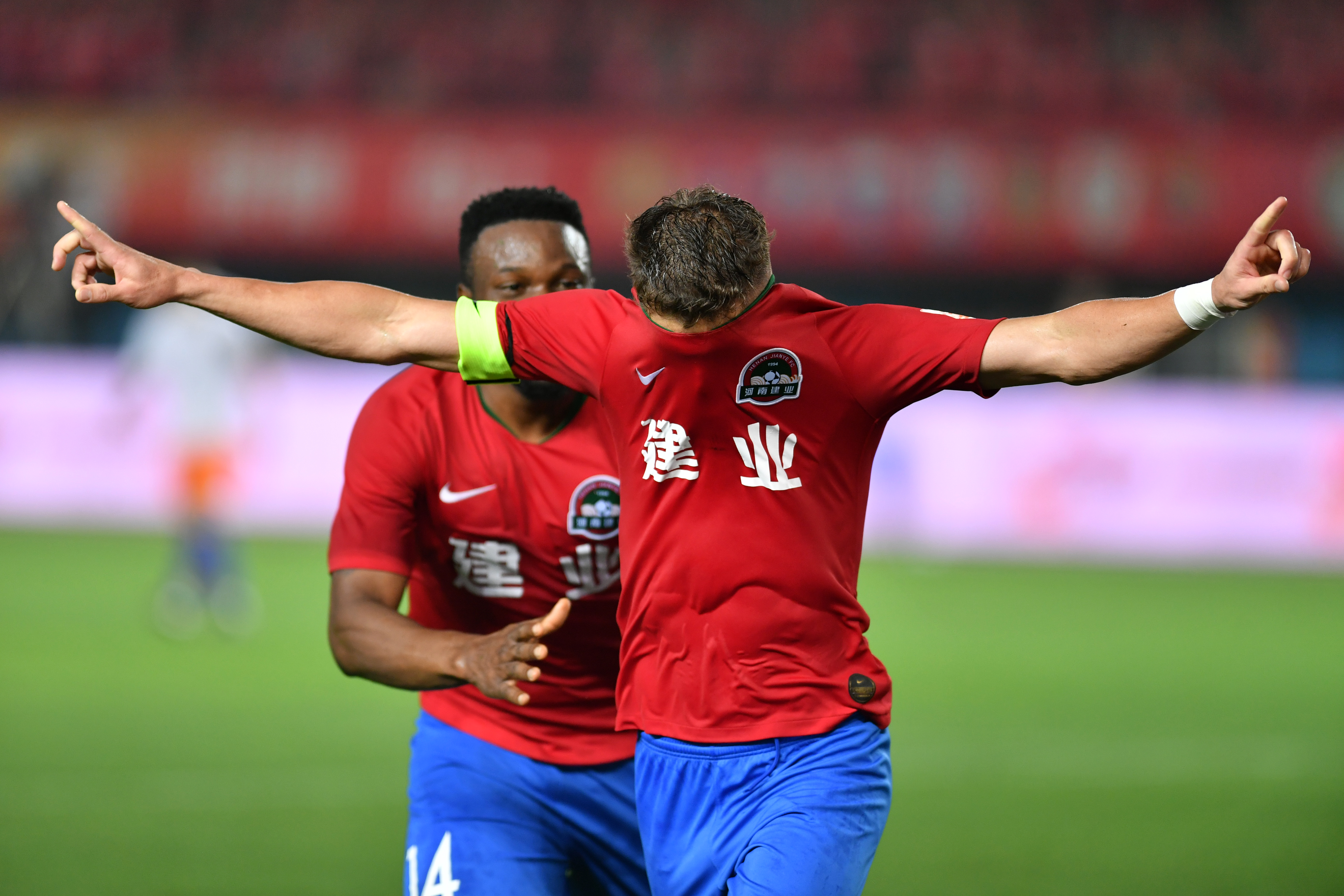 河南建业欲与对手实力抗衡,寻找突破点的简单介绍 河南建业欲与对手实力抗衡,寻找突破点的简单介绍