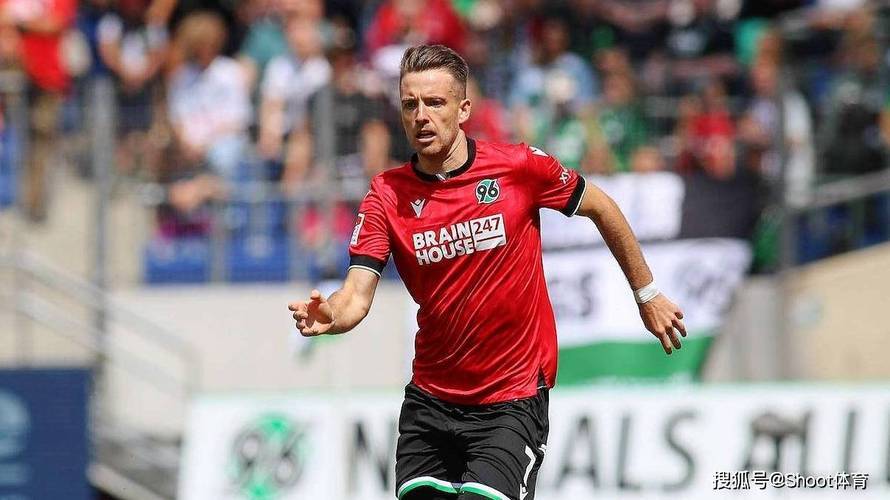 亚眠客场负于蒙彼利埃,排名继续下滑 亚眠客场负于蒙彼利埃,排名继续下滑