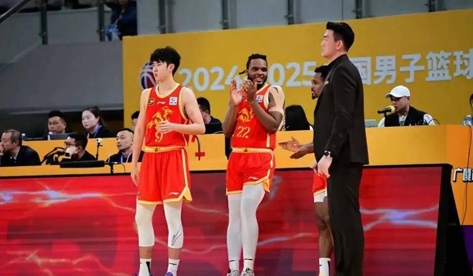 包含河南建业意气风发,全力冲击联赛前列的词条 包含河南建业意气风发,全力冲击联赛前列的词条