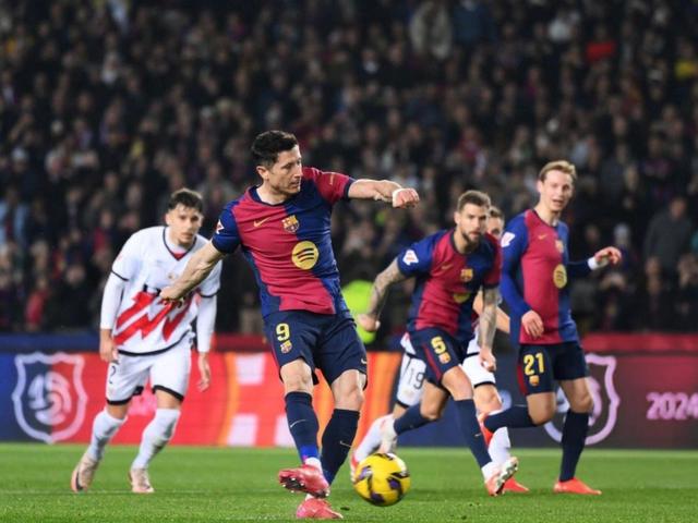 关于巴塞罗那主场告负,陷入困境,连续多场失利的信息 关于巴塞罗那主场告负,陷入困境,连续多场失利的信息