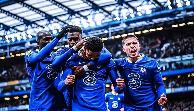 包含切尔西击败埃弗顿，豪取联赛五连胜的词条