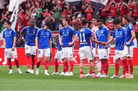 包含柏太阳神坚守，力拒亚冠联赛门前风波的词条