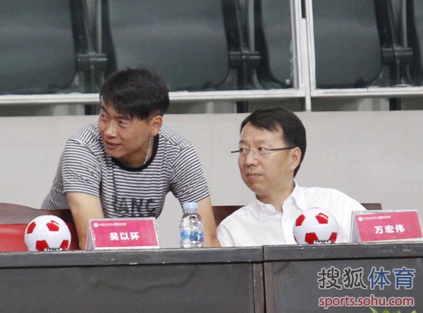 深圳红钻队追平对手,展现斗志的简单介绍 深圳红钻队追平对手,展现斗志的简单介绍