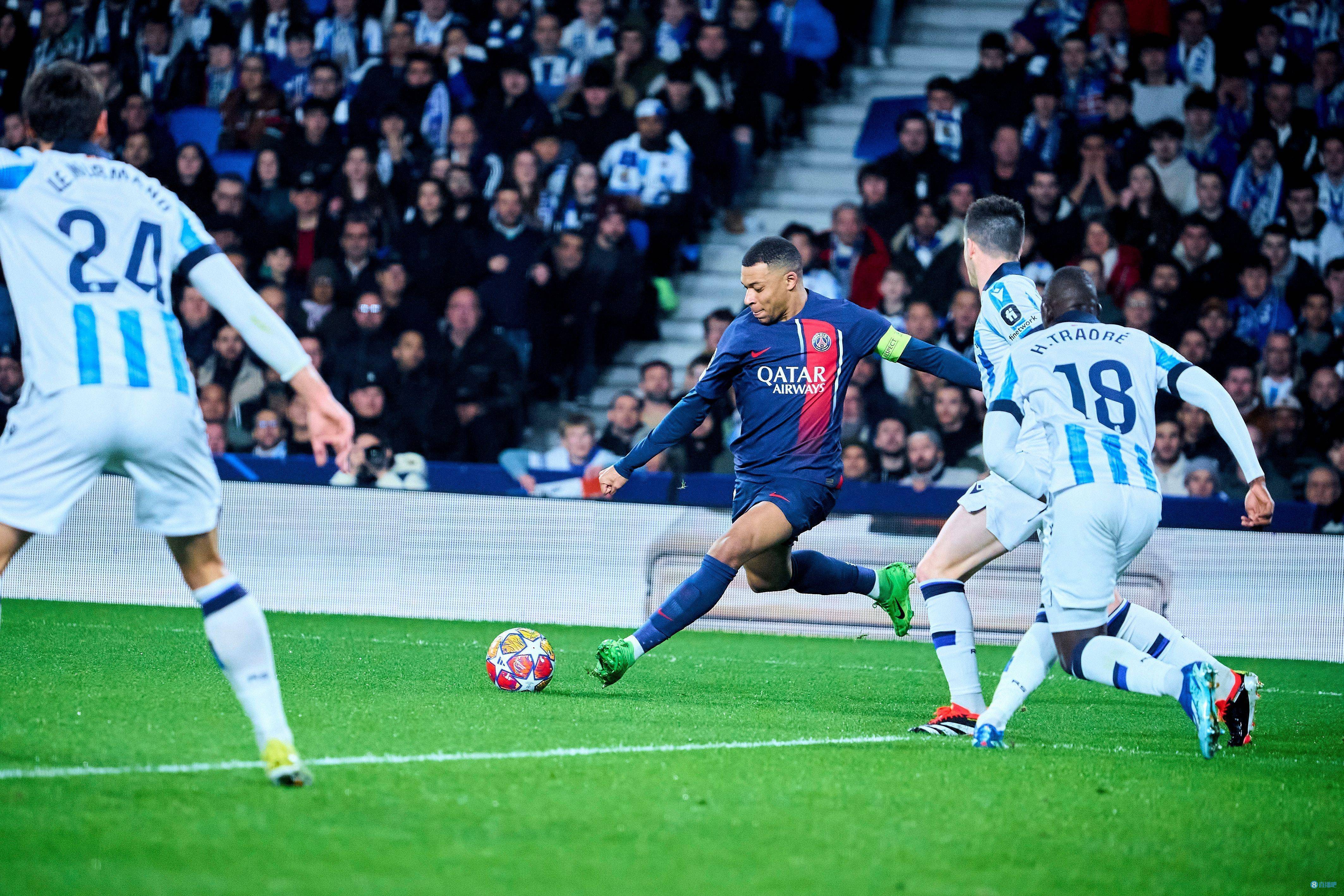 法国队逆袭乌拉圭，挺进欧洲杯强