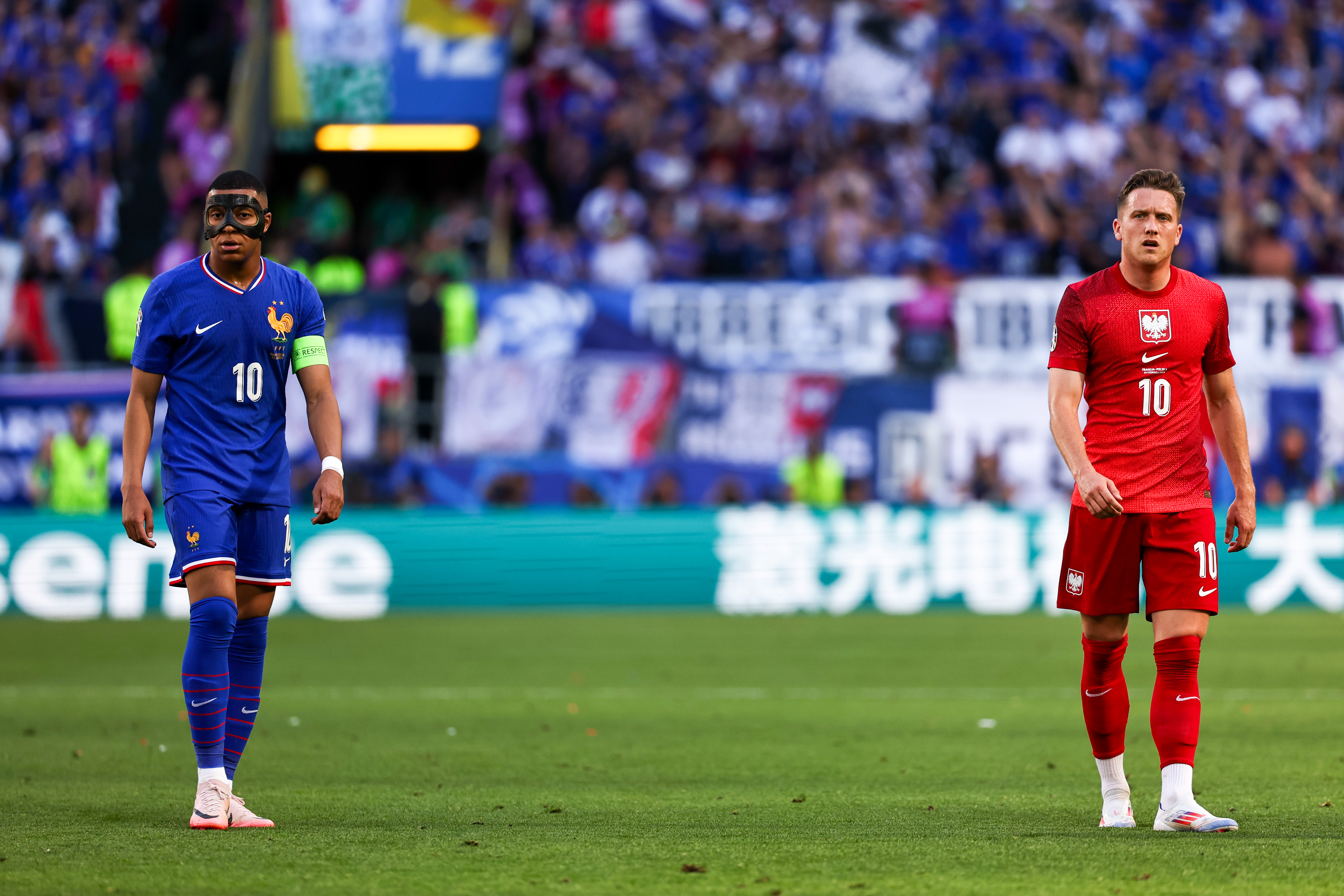 包含瑞典大胜阿尔巴尼亚,晋级欧洲杯八强的词条 包含瑞典大胜阿尔巴尼亚,晋级欧洲杯八强的词条