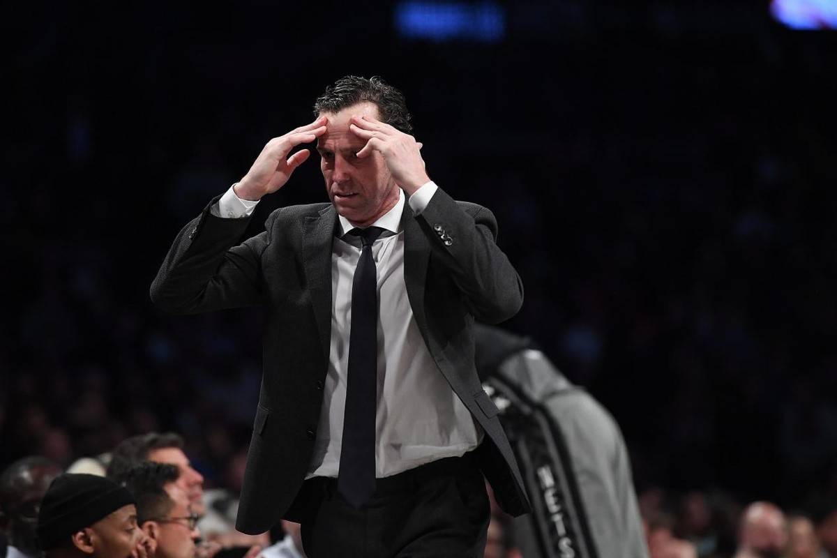 主教练身体不适,球队战斗无间的简单介绍 主教练身体不适,球队战斗无间的简单介绍