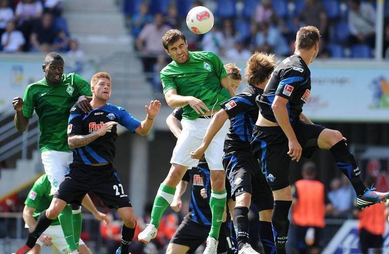 法兰克福遭遇阻滞,在主场被逼平对手 法兰克福遭遇阻滞,在主场被逼平对手