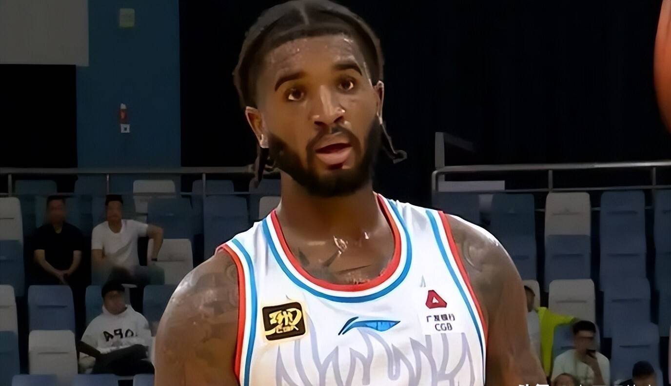 防守强力回收,对手得分惨淡 防守强力回收,对手得分惨淡