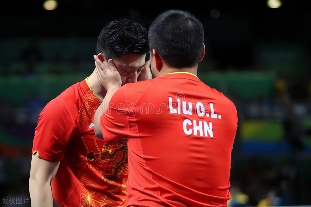 包含瑞士中场出色发挥，助阿特雷提科维蒂胜的词条