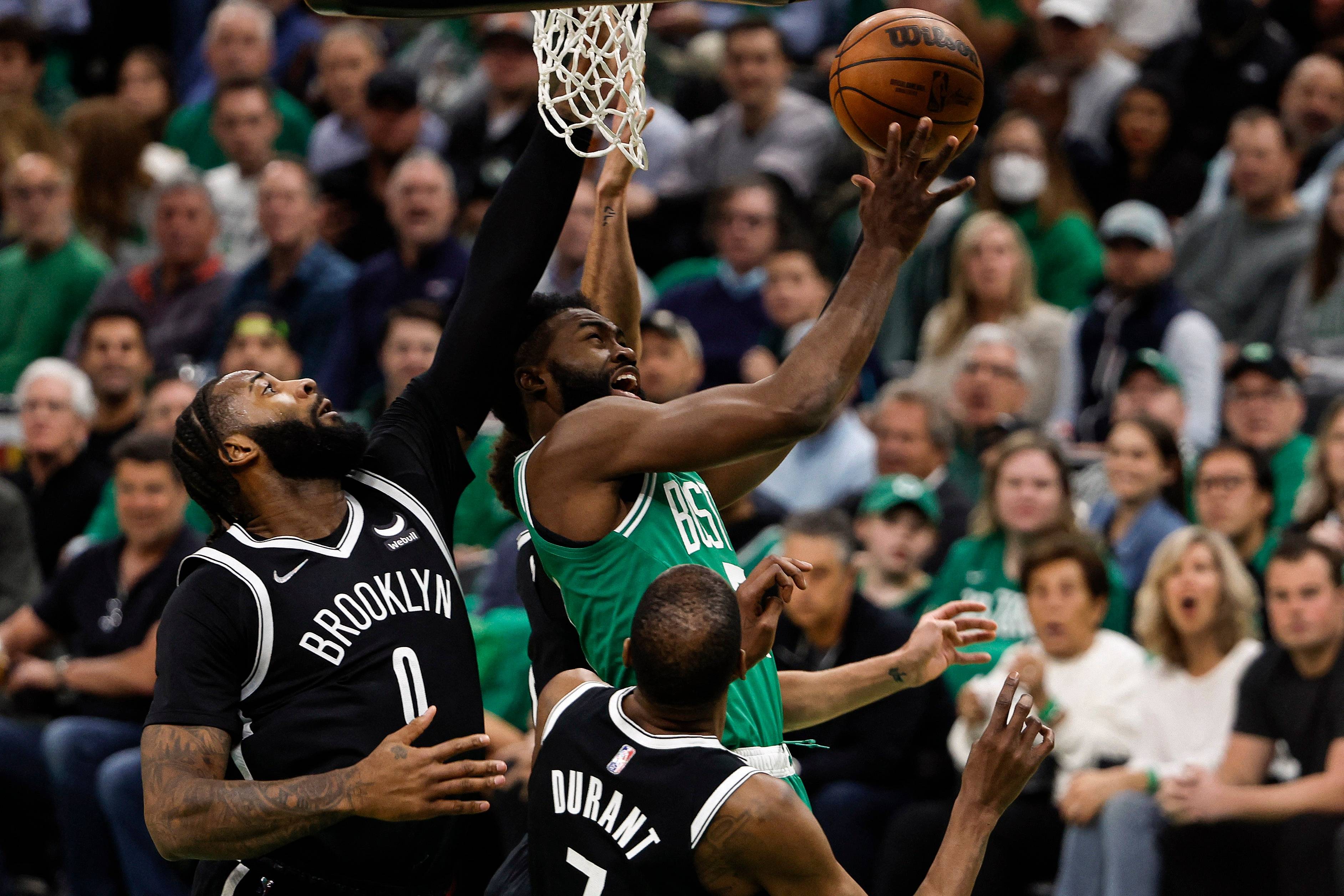 篮网队接连大胜,实力尽显无疑 篮网队接连大胜,实力尽显无疑