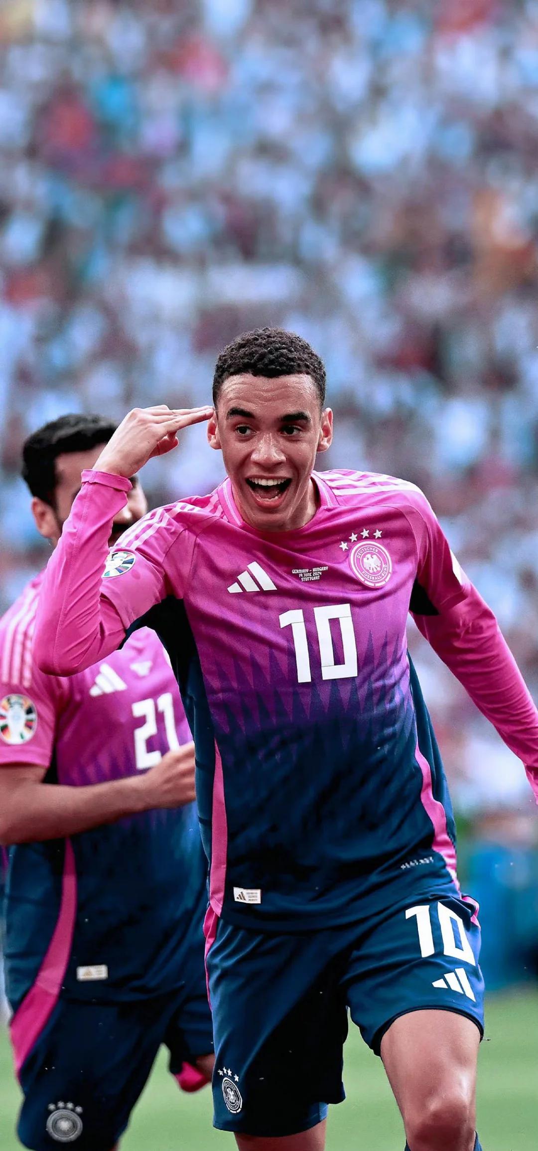 匈牙利主场战胜爱尔兰,豪取三分 匈牙利主场战胜爱尔兰,豪取三分