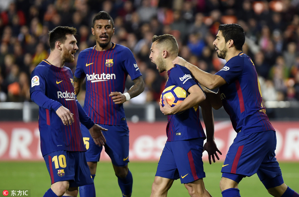 瓦伦西亚遭遇连败,陷入低谷 瓦伦西亚遭遇连败,陷入低谷