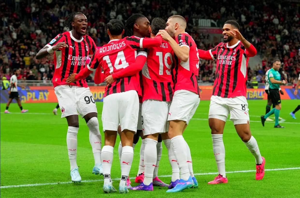 AC米兰连续五场不胜,欧冠梦碎 AC米兰连续五场不胜,欧冠梦碎