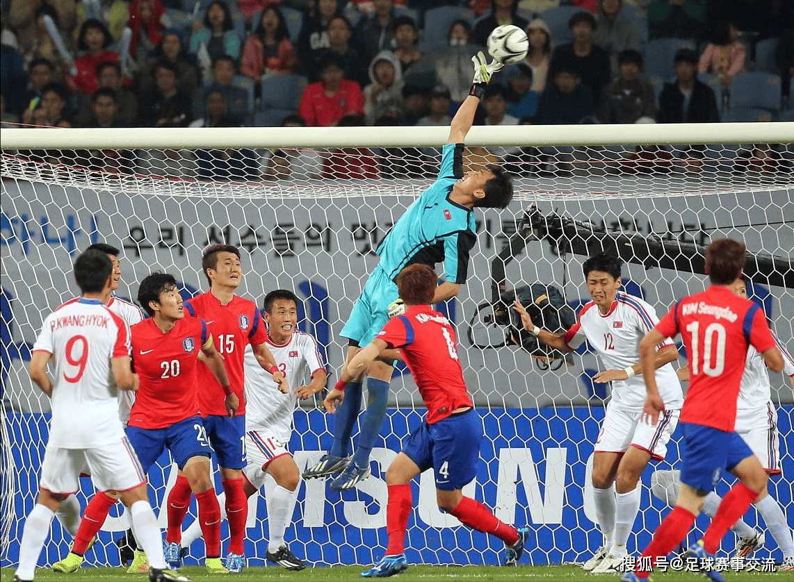 澳大利亚足球明星发挥亮眼奉献进球的简单介绍