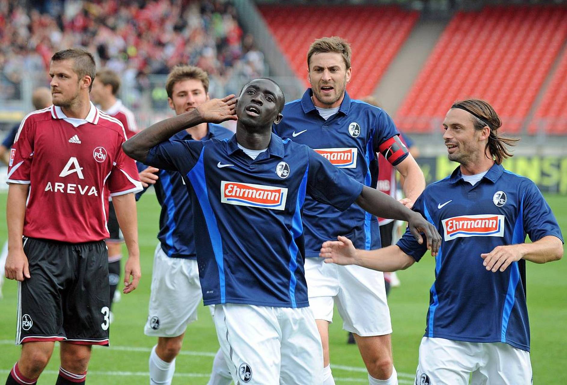 包含沃尔夫斯堡:保持势头,轻松胜出的词条 包含沃尔夫斯堡:保持势头,轻松胜出的词条