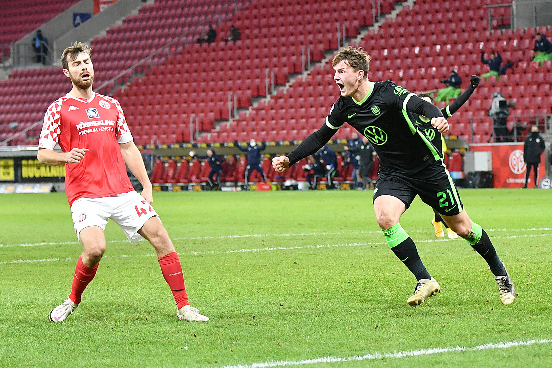 沃尔夫斯堡客场逆转战胜强敌,士气高涨 沃尔夫斯堡客场逆转战胜强敌,士气高涨