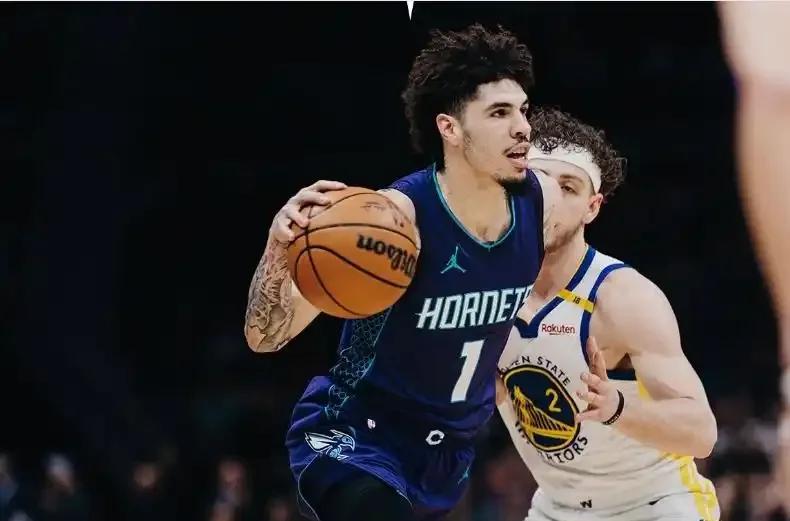 关于大邱FC艰难胜出,稳固头名位置的信息 关于大邱FC艰难胜出,稳固头名位置的信息