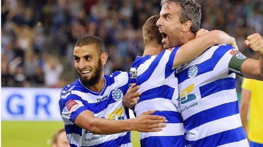 不伦瑞克客场大胜,全队士气高涨的简单介绍 不伦瑞克客场大胜,全队士气高涨的简单介绍