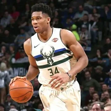 欧国联小组赛青年新秀崭露头角