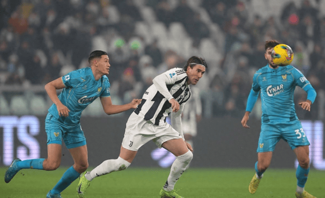 尤文图斯客场战胜卡利亚里,努力夺得胜利 尤文图斯客场战胜卡利亚里,努力夺得胜利