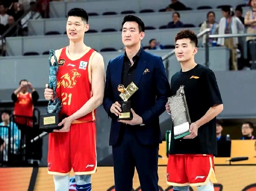 高唐男篮迎来胜利,锁定季后赛资格 高唐男篮迎来胜利,锁定季后赛资格