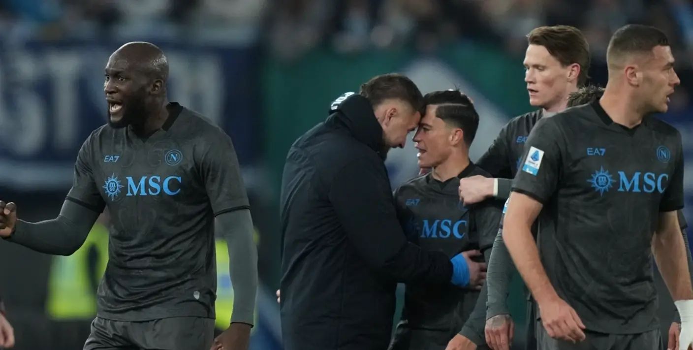 那不勒斯主场击败对手,继续领跑 那不勒斯主场击败对手,继续领跑