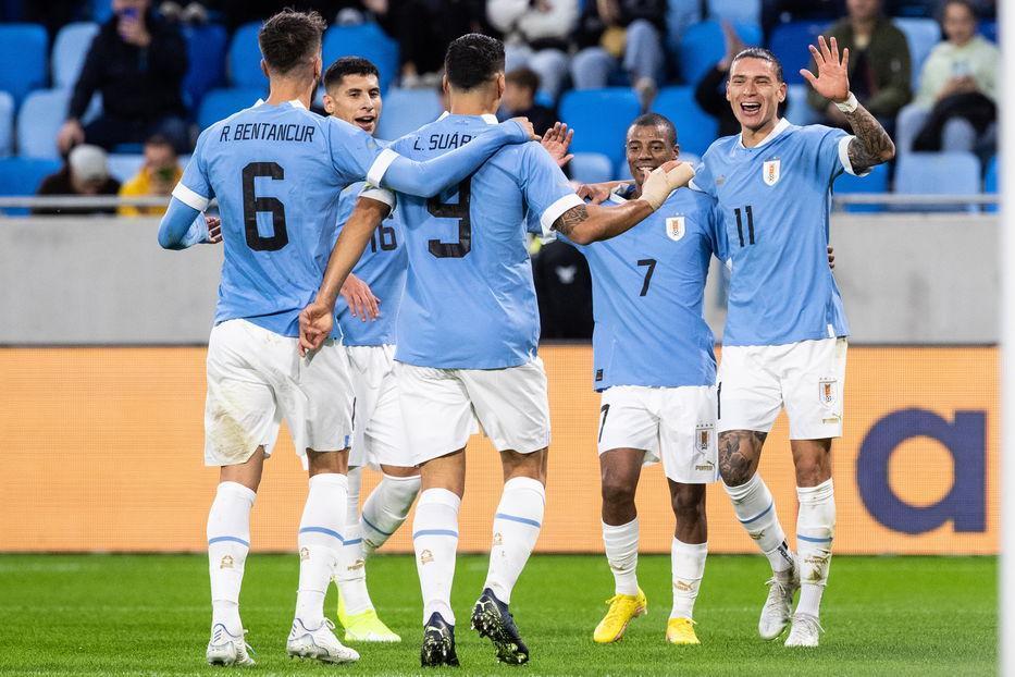 乌拉圭主帅迪亚马特力挺球队:要求遵循战术安排 乌拉圭主帅迪亚马特力挺球队:要求遵循战术安排