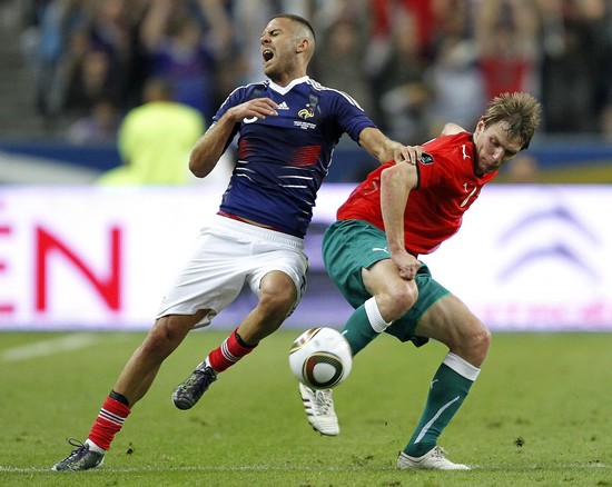 欧洲杯预选赛中的激烈比拼引起热议