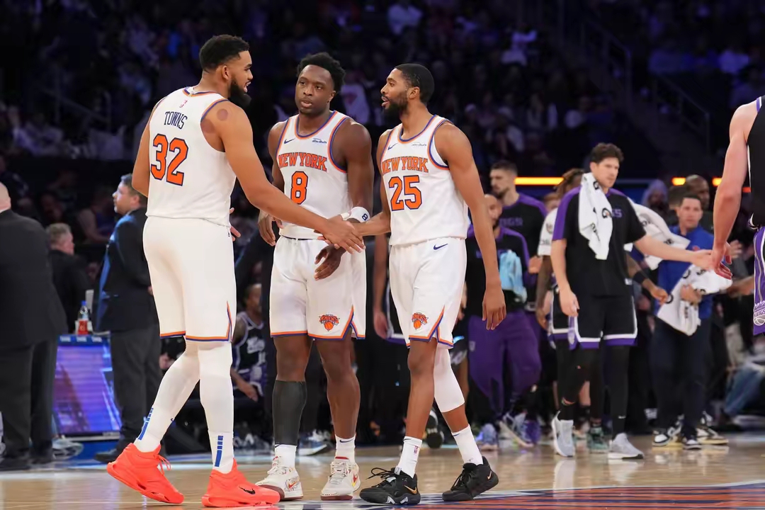 包含家门口大战!尼克斯主场擊败篮网,取得重要胜利的词条 包含家门口大战!尼克斯主场擊败篮网,取得重要胜利的词条