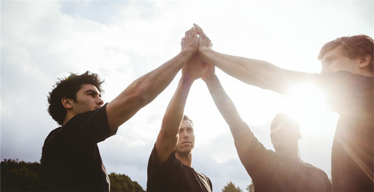 包含小组赛程!欧洲赛场冠军团队浮出水面的词条 包含小组赛程!欧洲赛场冠军团队浮出水面的词条