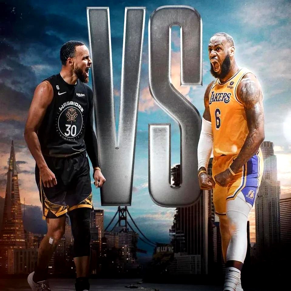 勇士队连续三战击败快船队,晋级西部决赛 勇士队连续三战击败快船队,晋级西部决赛