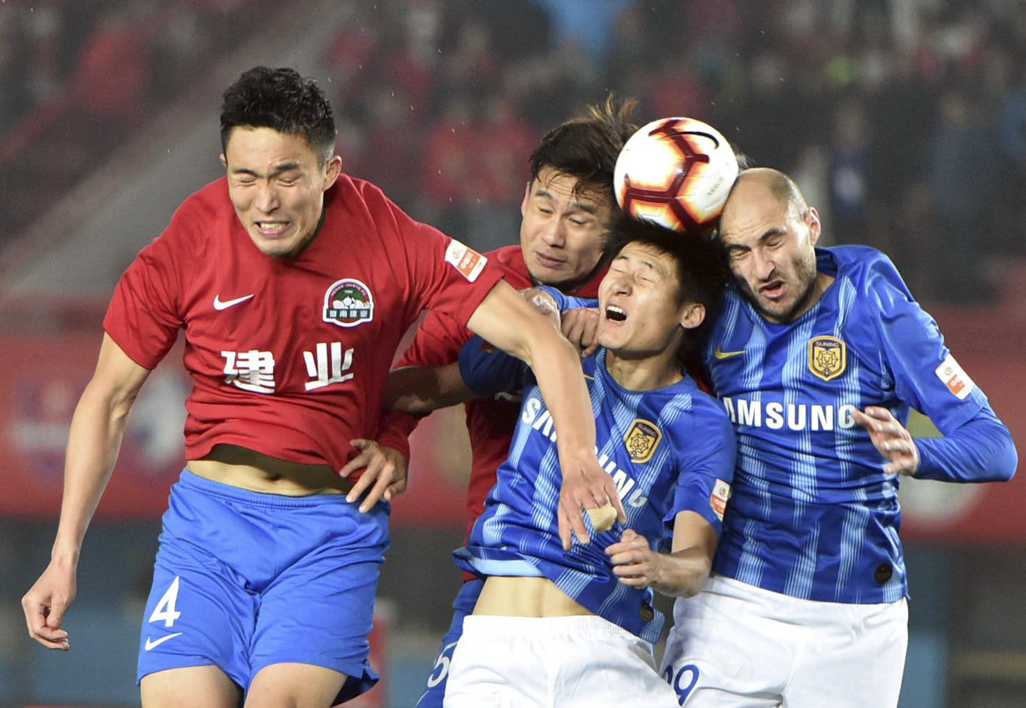 开云官网-河北队遗憾落败，球员表现出色