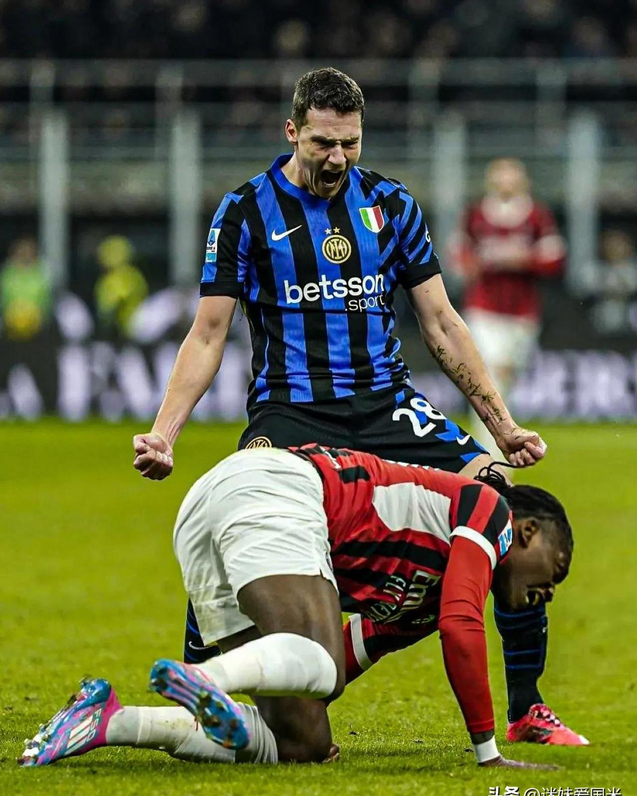 开云APP-关于AC米兰豪取三分，稳固争冠地位的信息