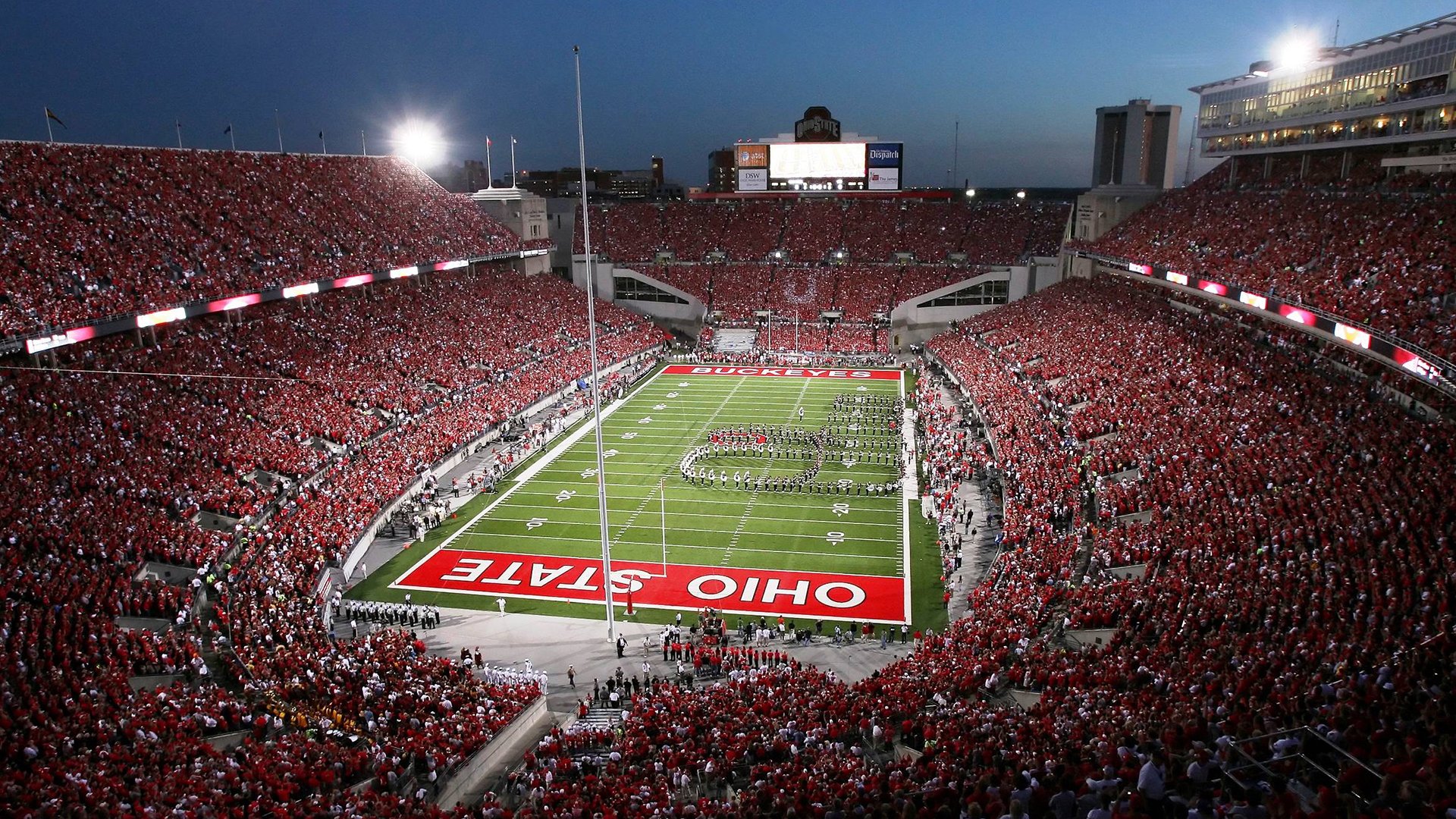 天穹与大地，英雄在命运回合的挺身而出